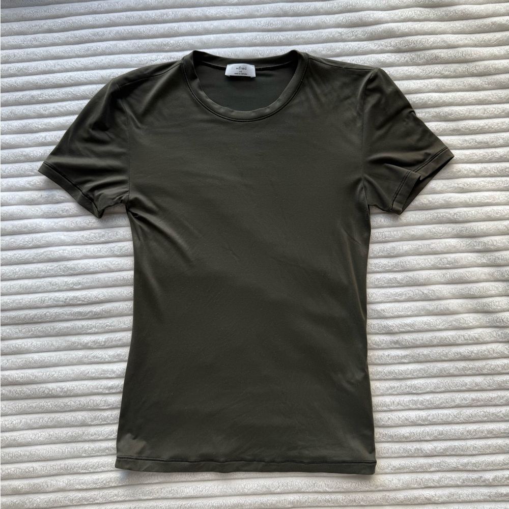 Green t shirt from Aritzia